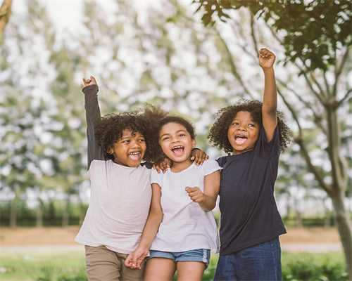 代怀生男孩-泰国做三代试管选男孩移植单囊胚成功生子案例！